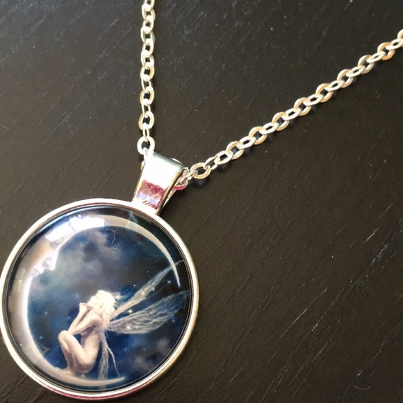 Moon and fairy silver necklace 🌙 - Picture 5 of 5
